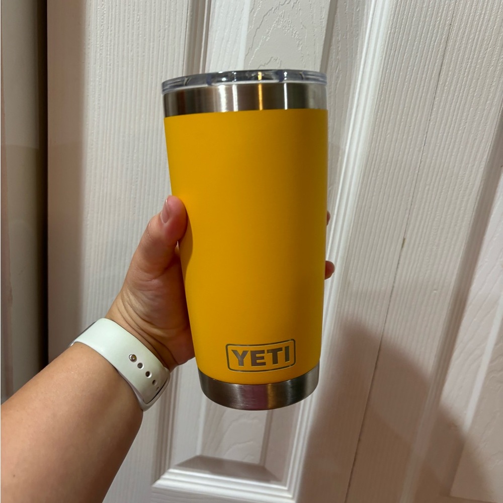 30 oz yellow yeti cup